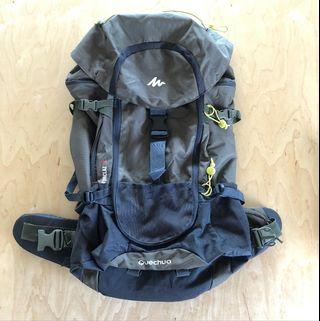 2nd Hand Quechua Forclaz 70L Backpack (Khaki)