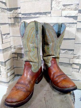 cowgirl boot sale