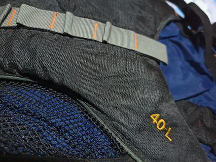 Sandugo khumbu 40L hiking bag