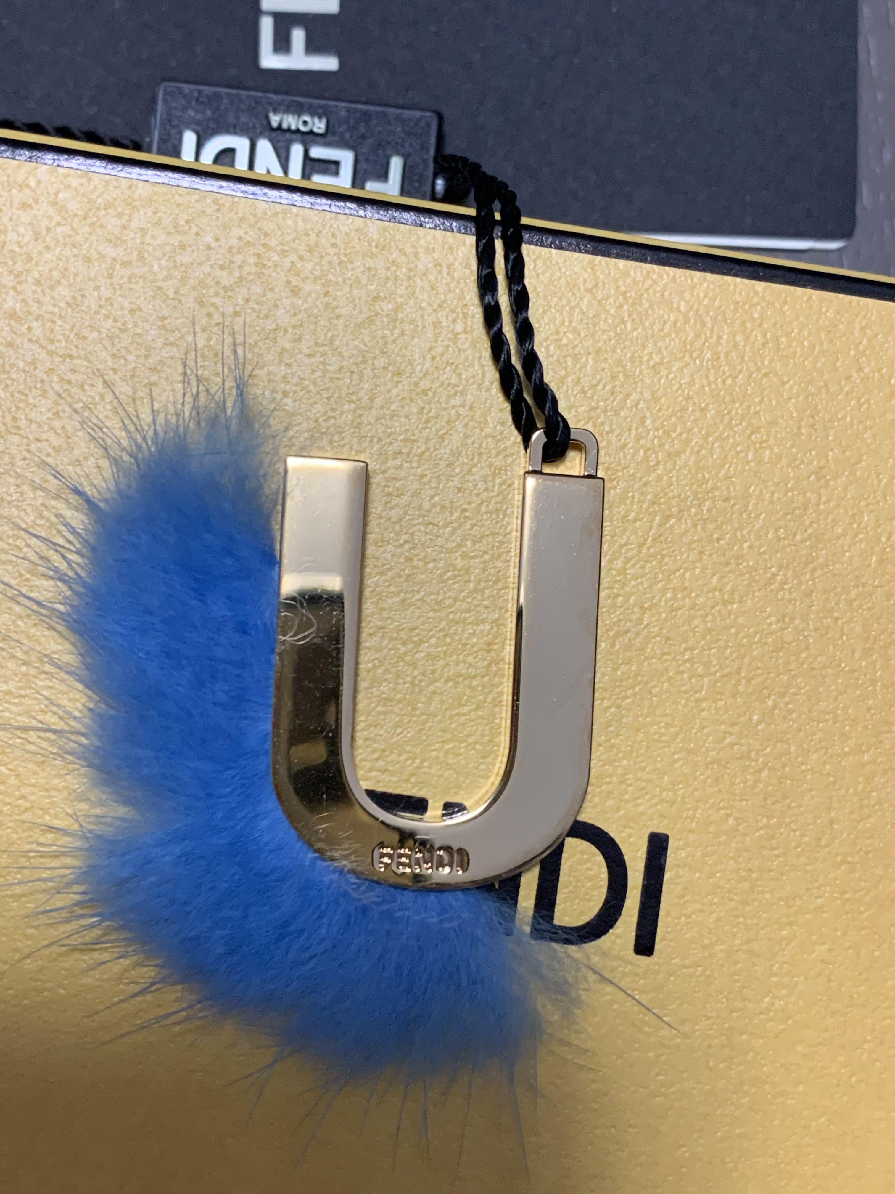 Fendi abclick 2025