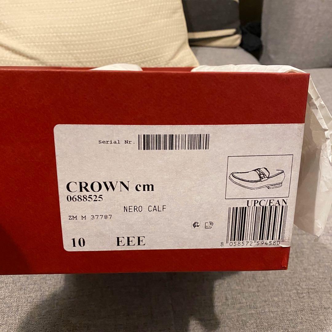 Ferragamo Classic Shoes (Category: Dress Shoes) located in Mandaluyong City. Submitted by _luxe4less (Listing ID 271279671, Image 2). Description: Brand new. Never used. Canvas bag and box intact. RFS: Given as a gift. No need for new shoes. PM me for more details. #bestformen.