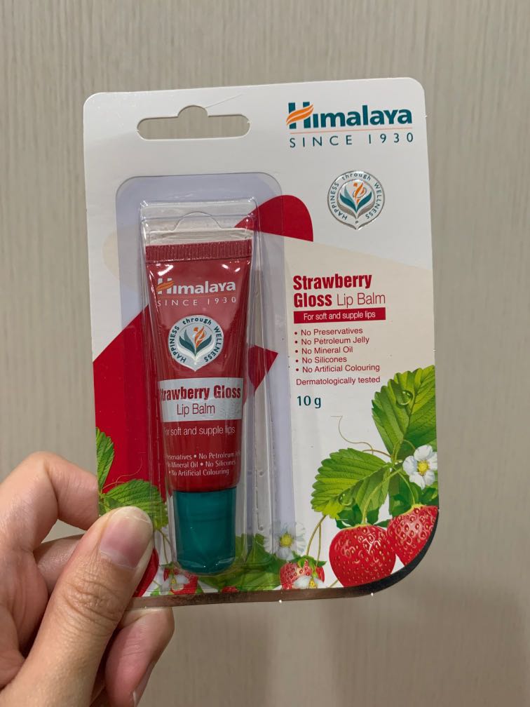 Himalaya Strawberry Gloss Lip Balm 10g Health Beauty Makeup On Carousell