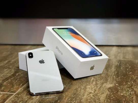 Apple iPhone X 256GB シルバー 香港版