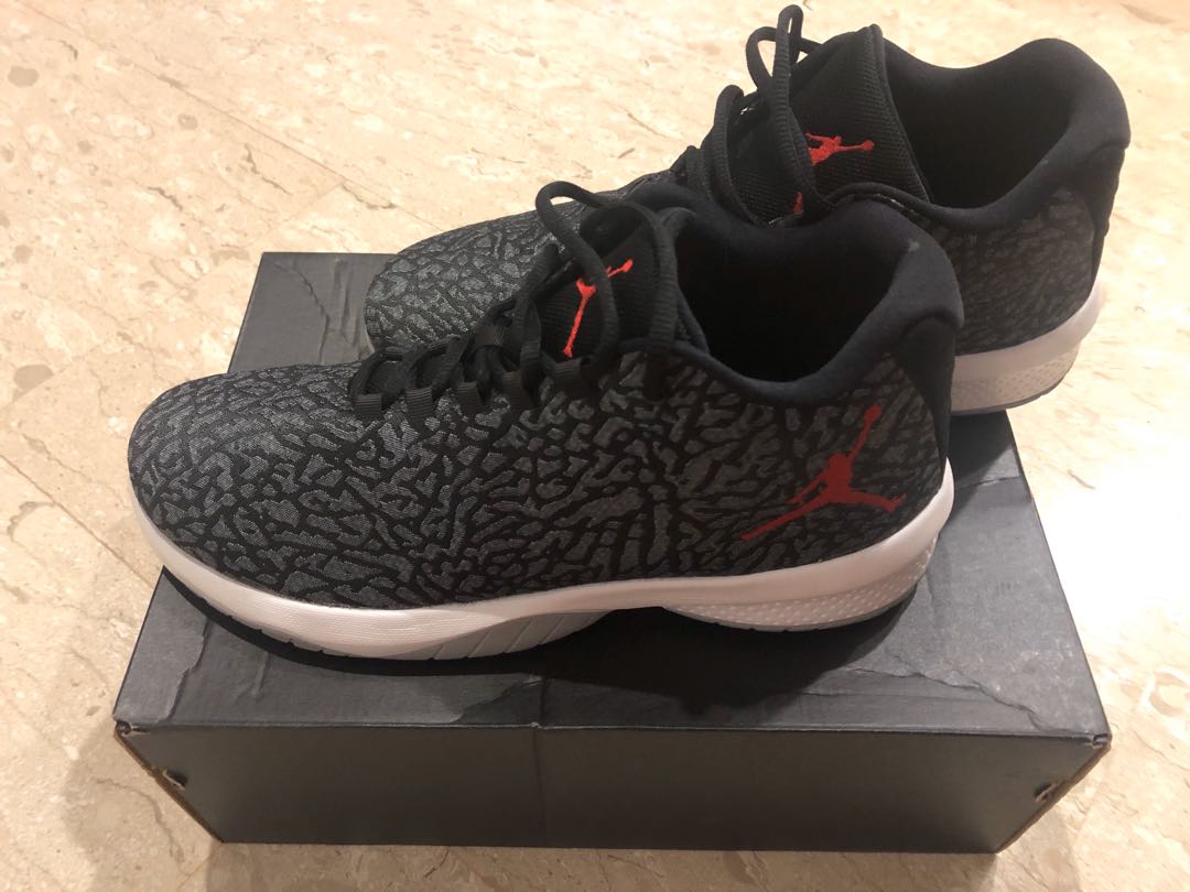 jordan b fly trainers