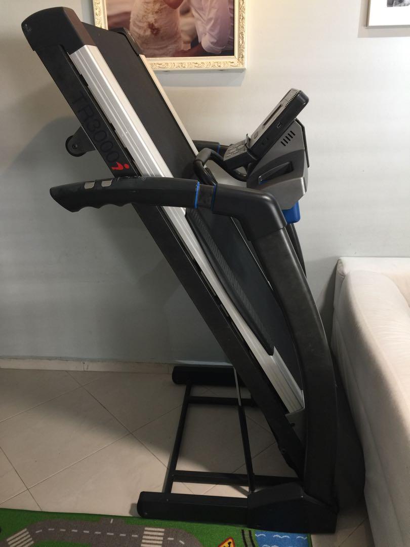 Kettler TR3000 Strength Master Foldable Treadmill, Sports Equipment