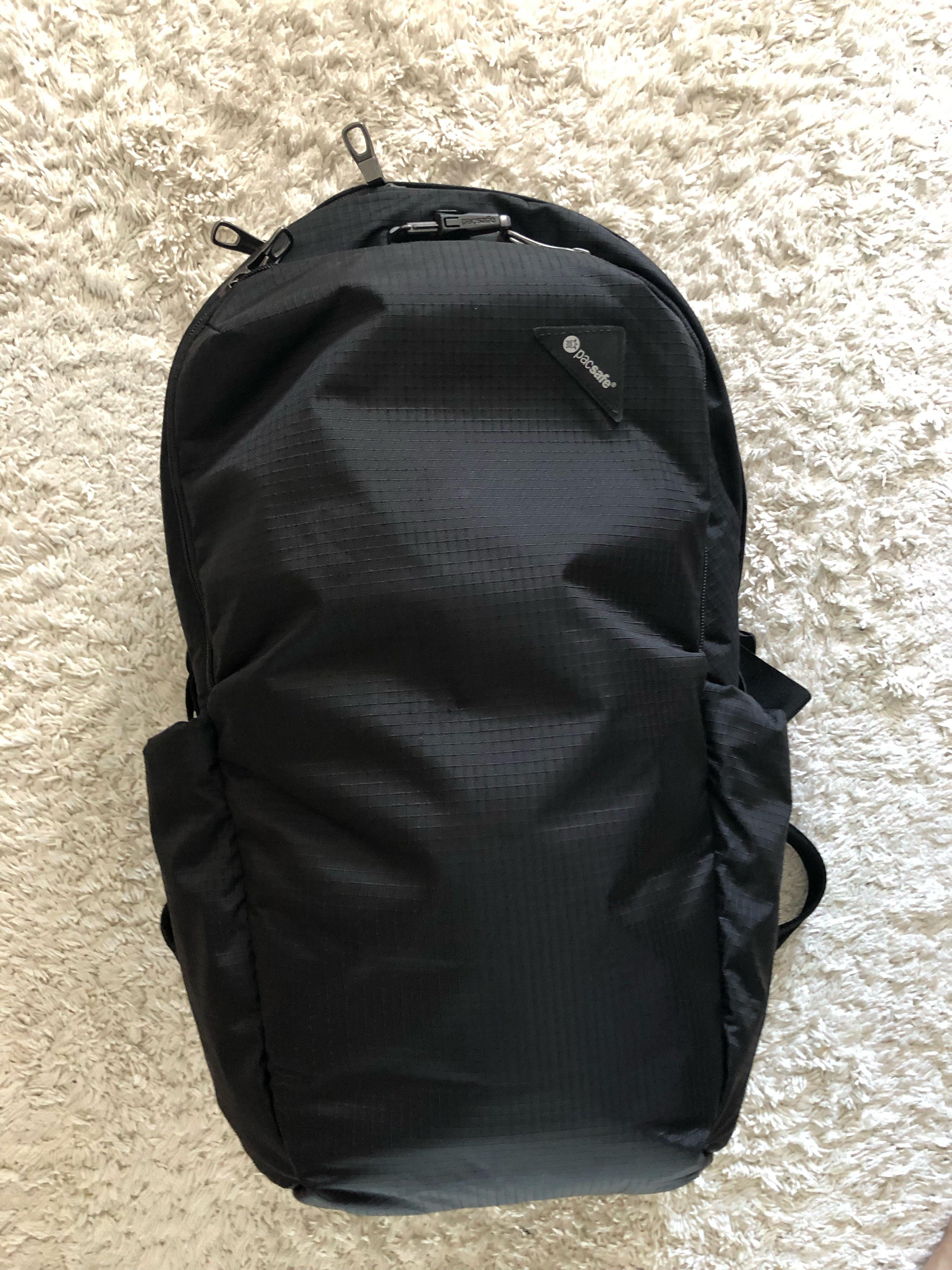 Pacsafe vibe 25l online backpack