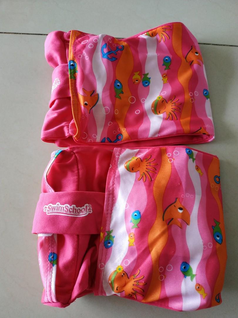 Preloved pink girls arm floats, Sports Equipment, Sports & Games, Water Sports on Carousell