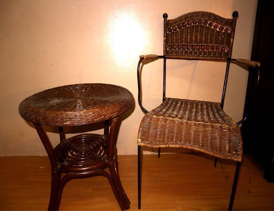 Rattan Coffee Table Set (Category: Tables & Sets) located in Pasig City. Submitted by applezph (Listing ID 271269310, Image 1). Description: Rattan Coffee Table Set Comes with 2 Rattan Chair with arm rest One round table What you see is what you get Available via pick up or lalamove Fees at buyers expense Mode of payment via BDO / BPI.