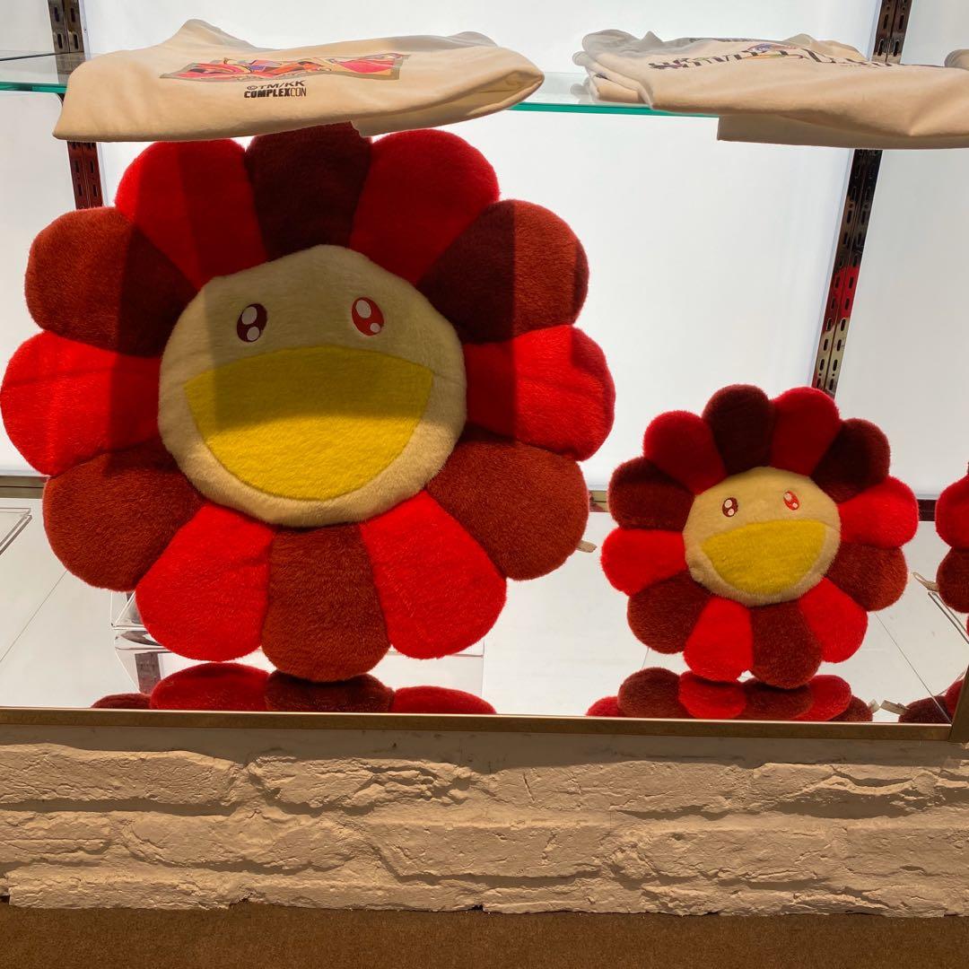 takashi murakami flower cushion