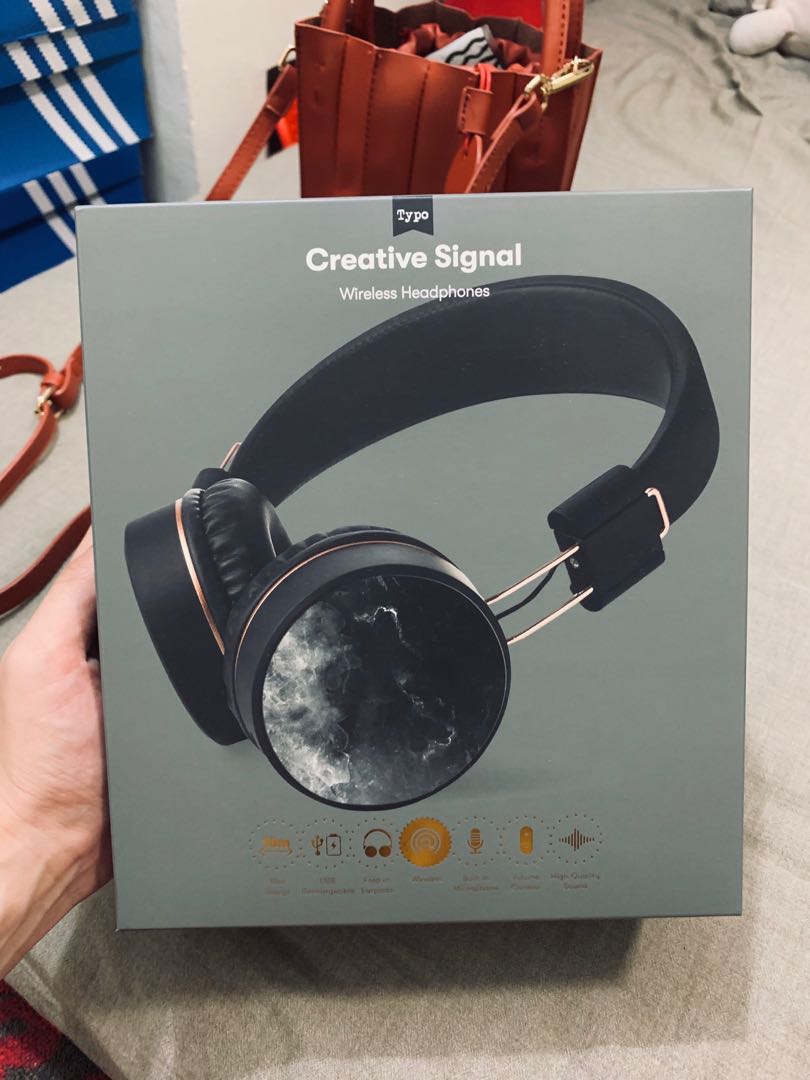 Typo sales bluetooth earphones