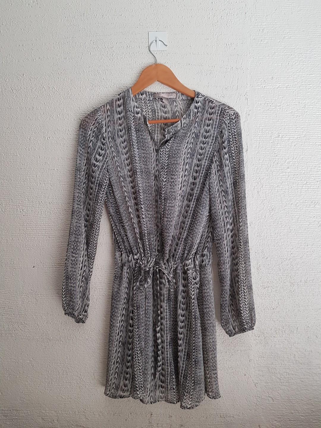 F21 Dress (Category: Dresses) located in Quezon City. Submitted by letsraidclosets (Listing ID 271418432, Image 1). Description: Brand new condition.