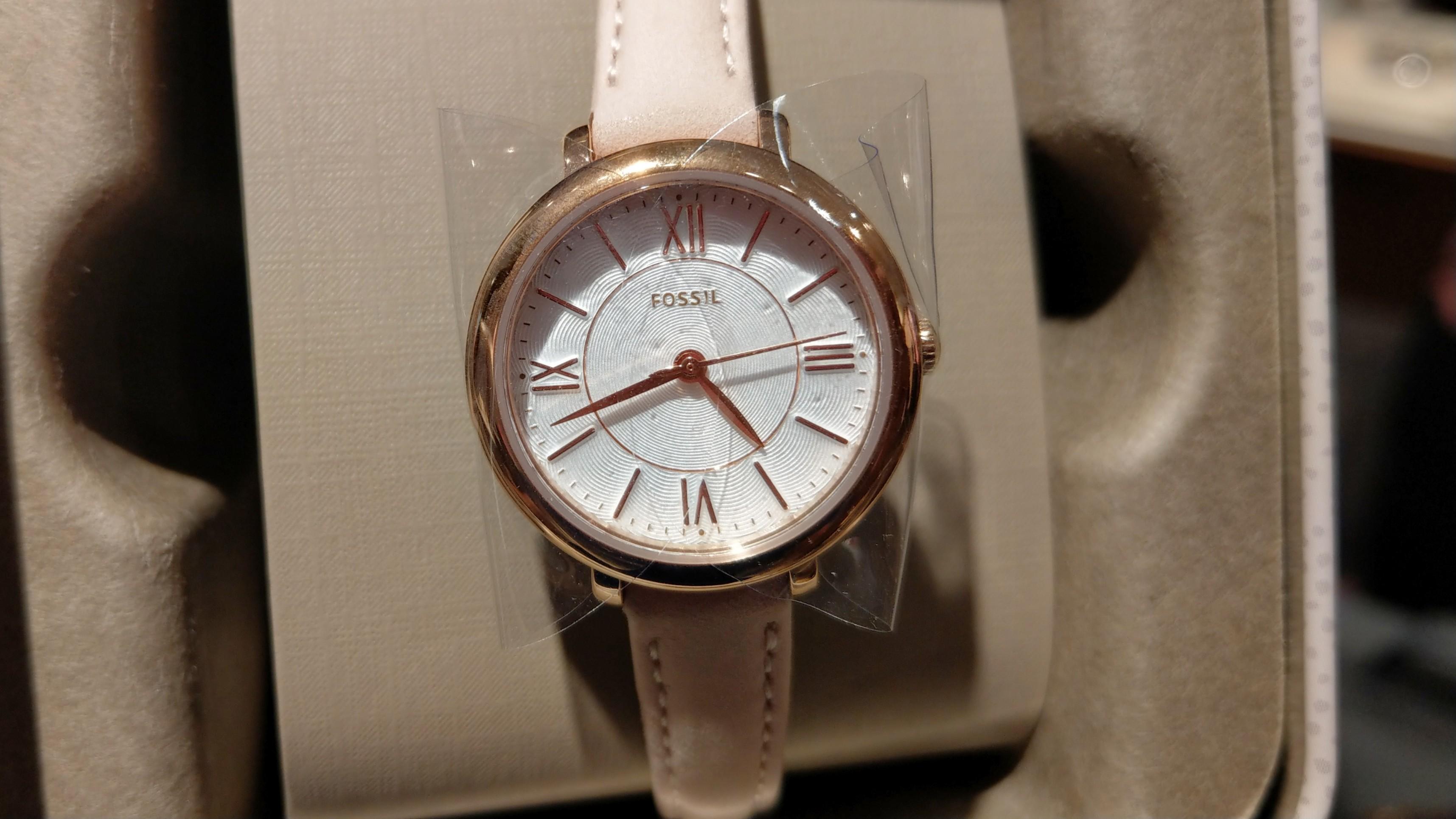 Fossil 28mm women s watch Women s Fashion Watches Accessories