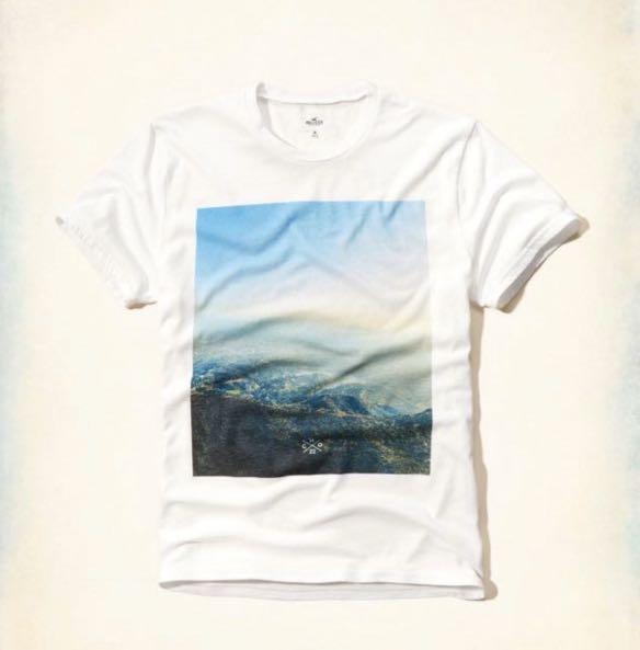 STOCK CLEARANCE Hollister Photoreal Graphic Tee Men s Fashion