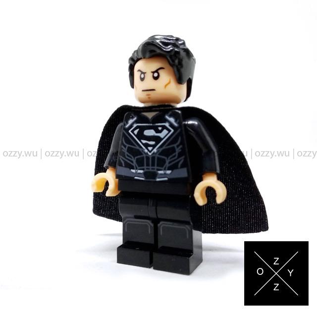 Lego superman sale black suit