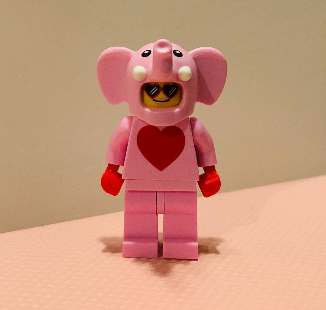 Lego pink sales elephant minifigure