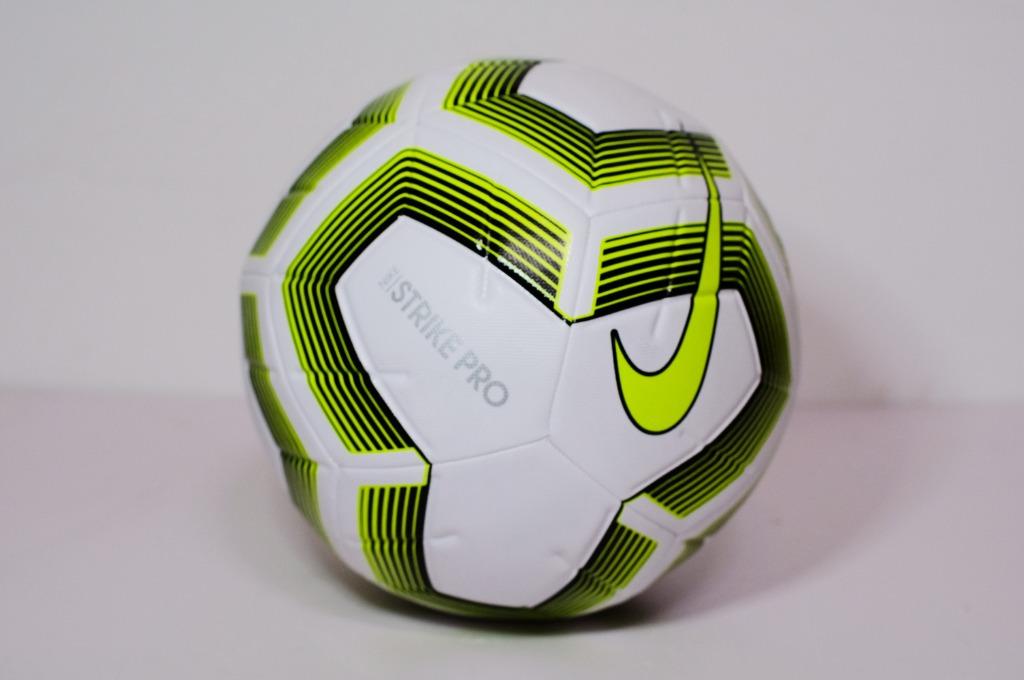 Nike strike pro online soccer ball