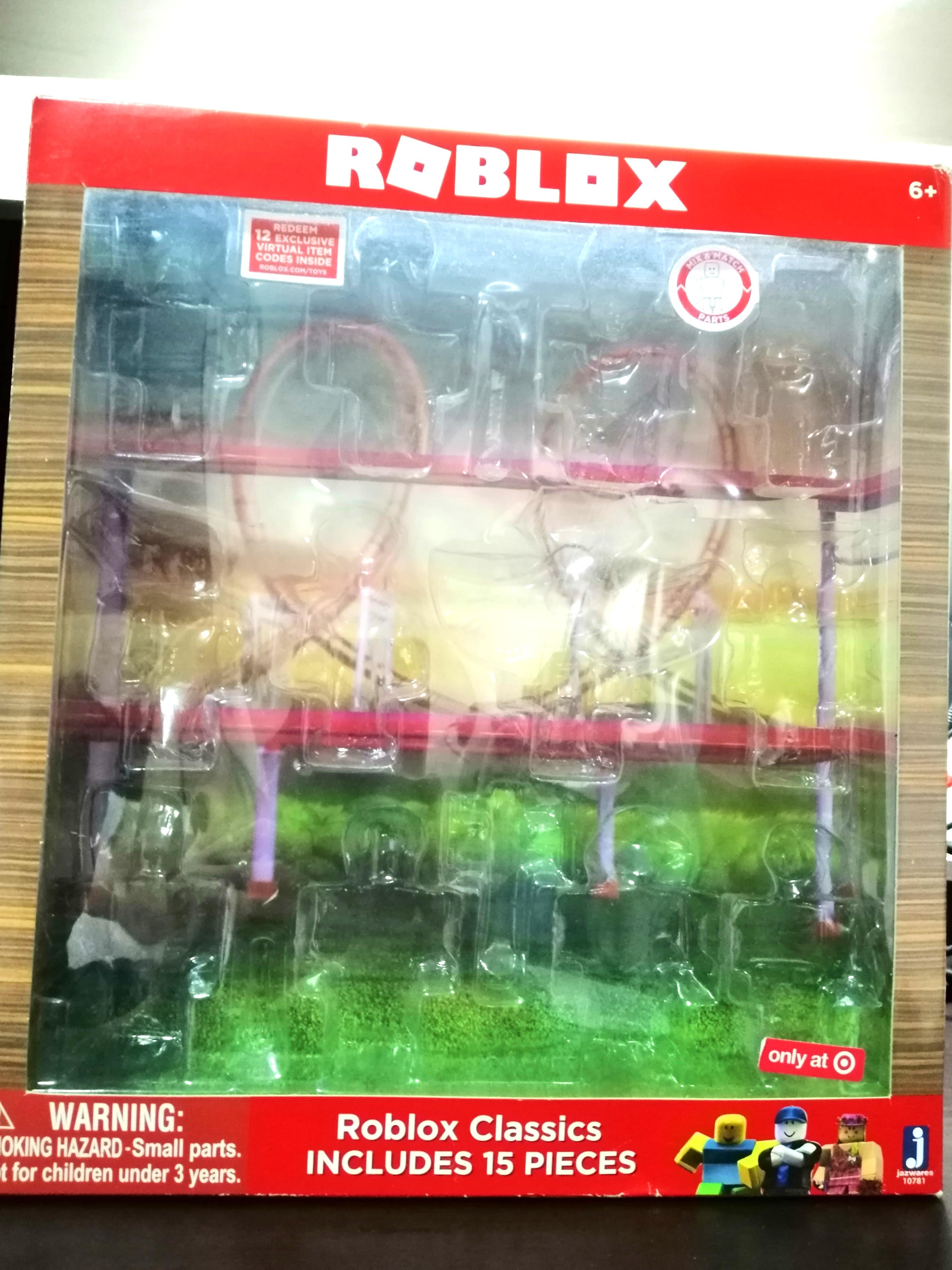 Roblox Classics Empty Box Toys Games Bricks Figurines On Carousell - misb complete with redeem code roblox prison life