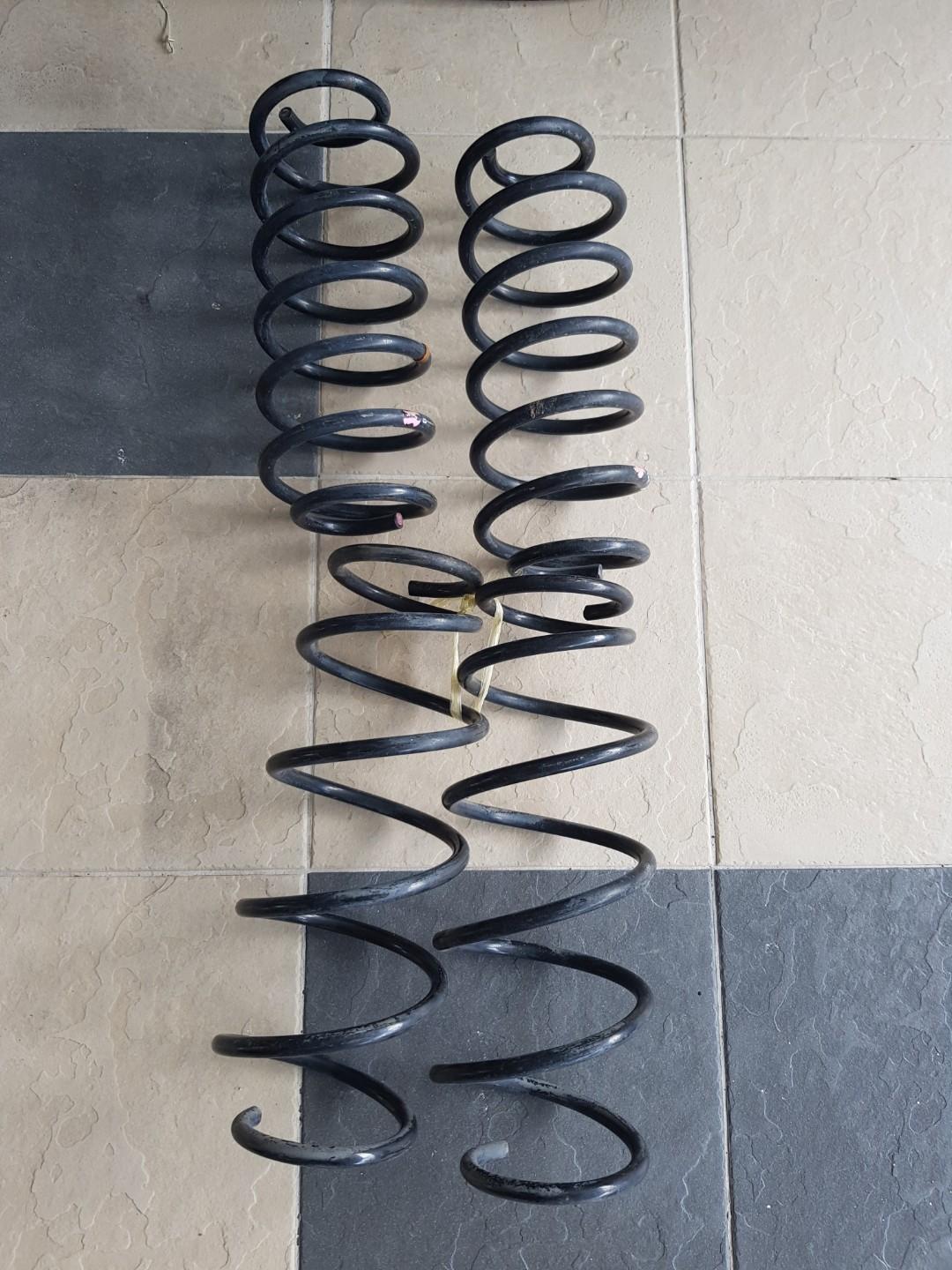 Vs933 Spring Toyota Vios NCP 93 Stock Spring, Cars, Other Vehicles on Carousell