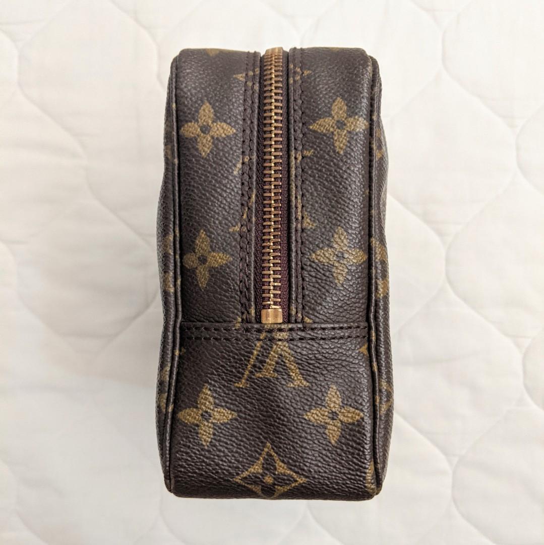 Louis vuitton trousse toilette 23 2025