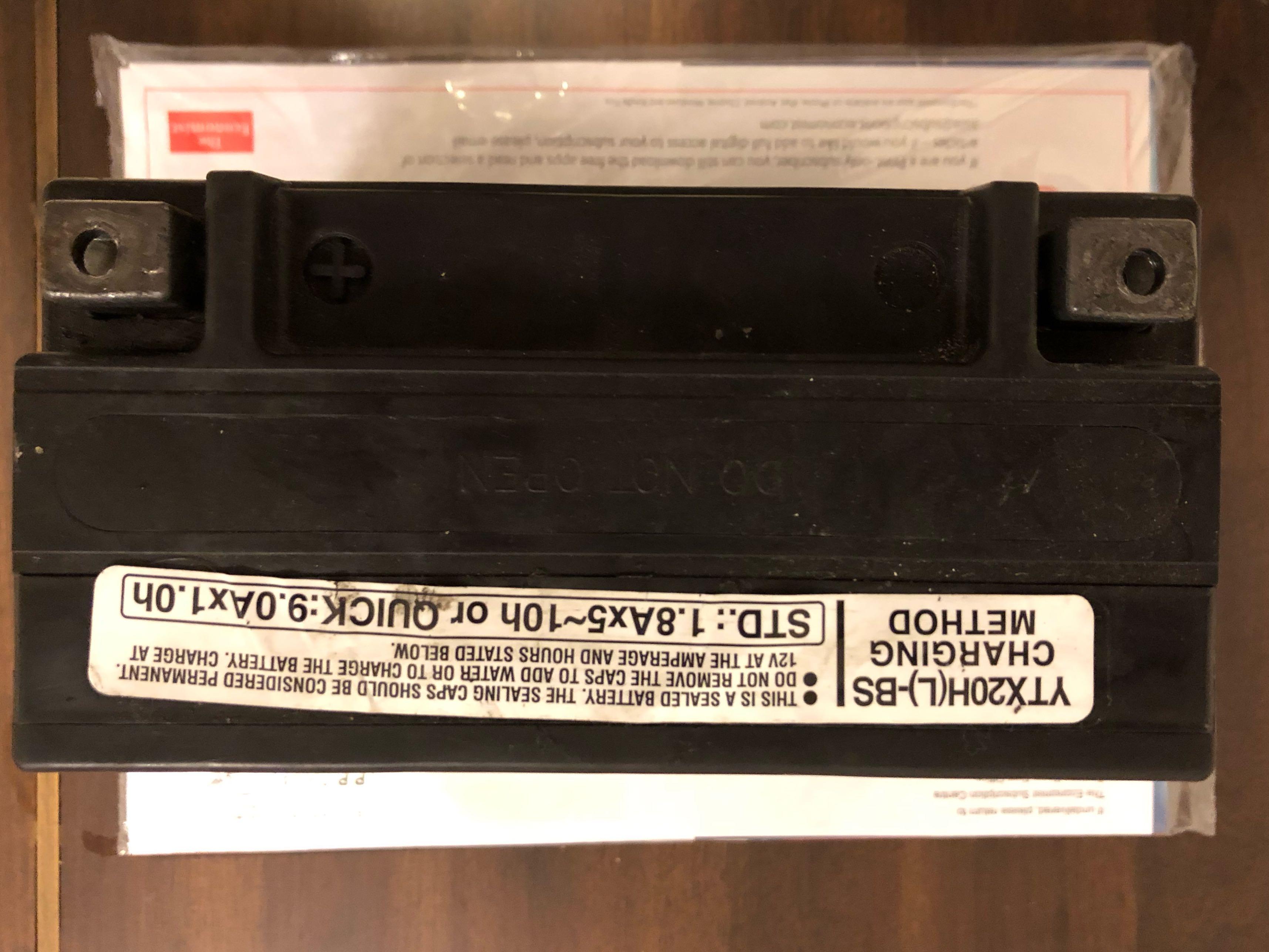 Yuasa YTX 20 HLBS Battery Harley Davidson Softail, Motorcycles