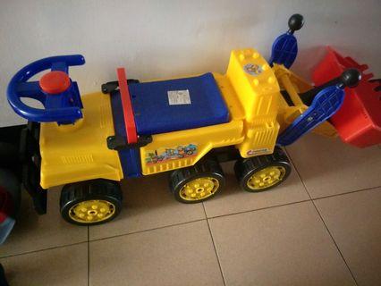 幼童玩具推土機學步車