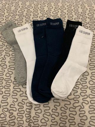Kaos Kaki Lee Cooper