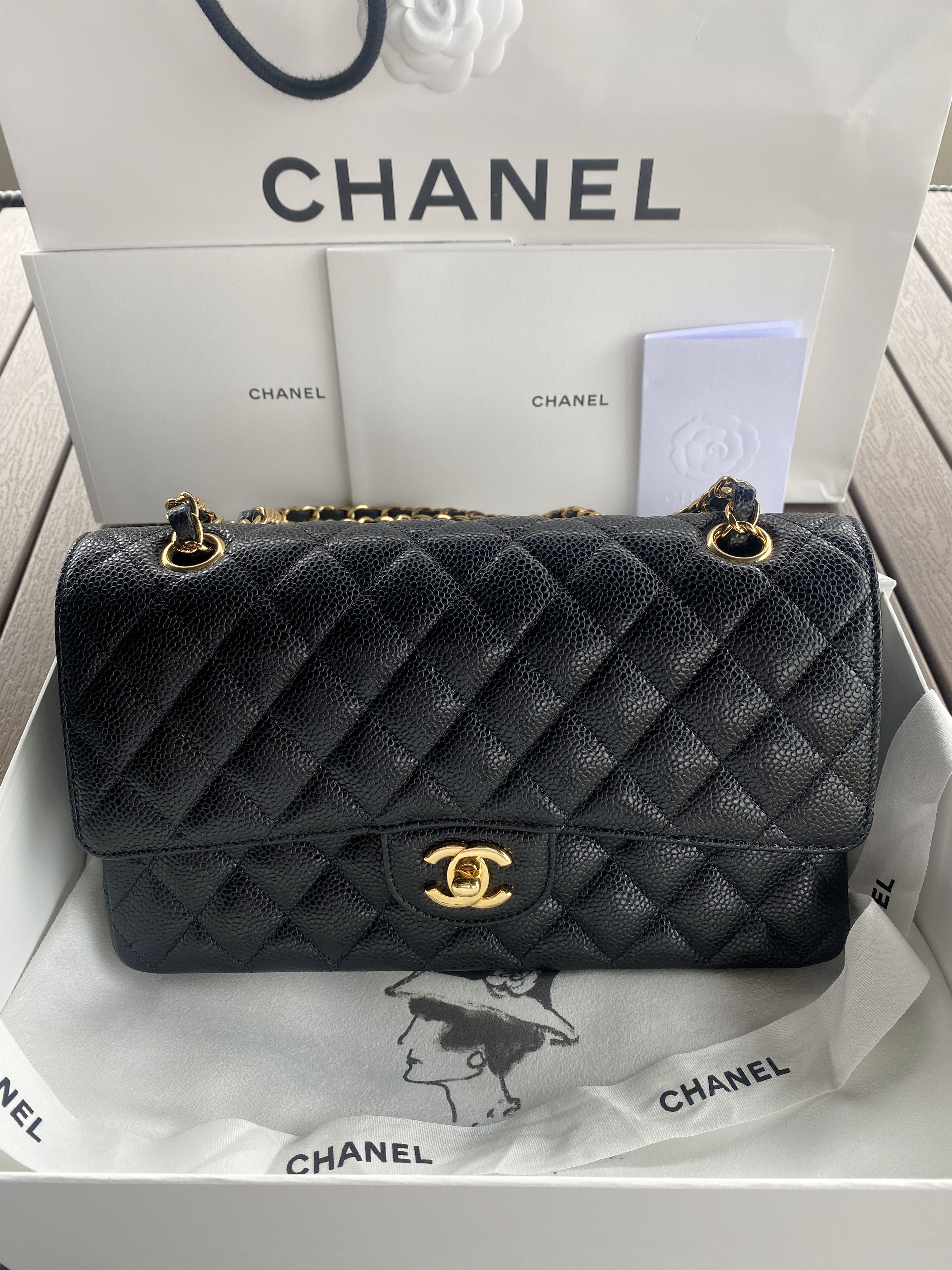 29 series Chanel Classic medium flap, Luxury, Bags & Wallets on Carousell