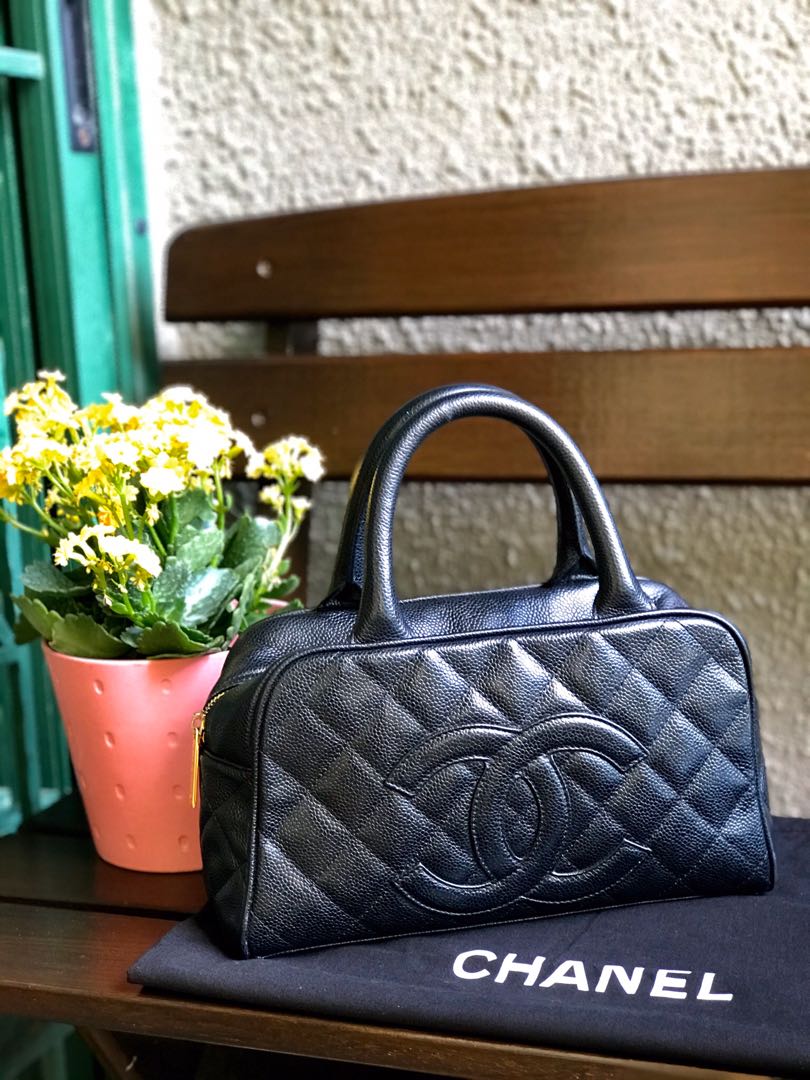Authentic Black Chanel Boston Bag Caviar Leather, Women's Fashion, Bags &  Wallets, Tote Bags on Carousell