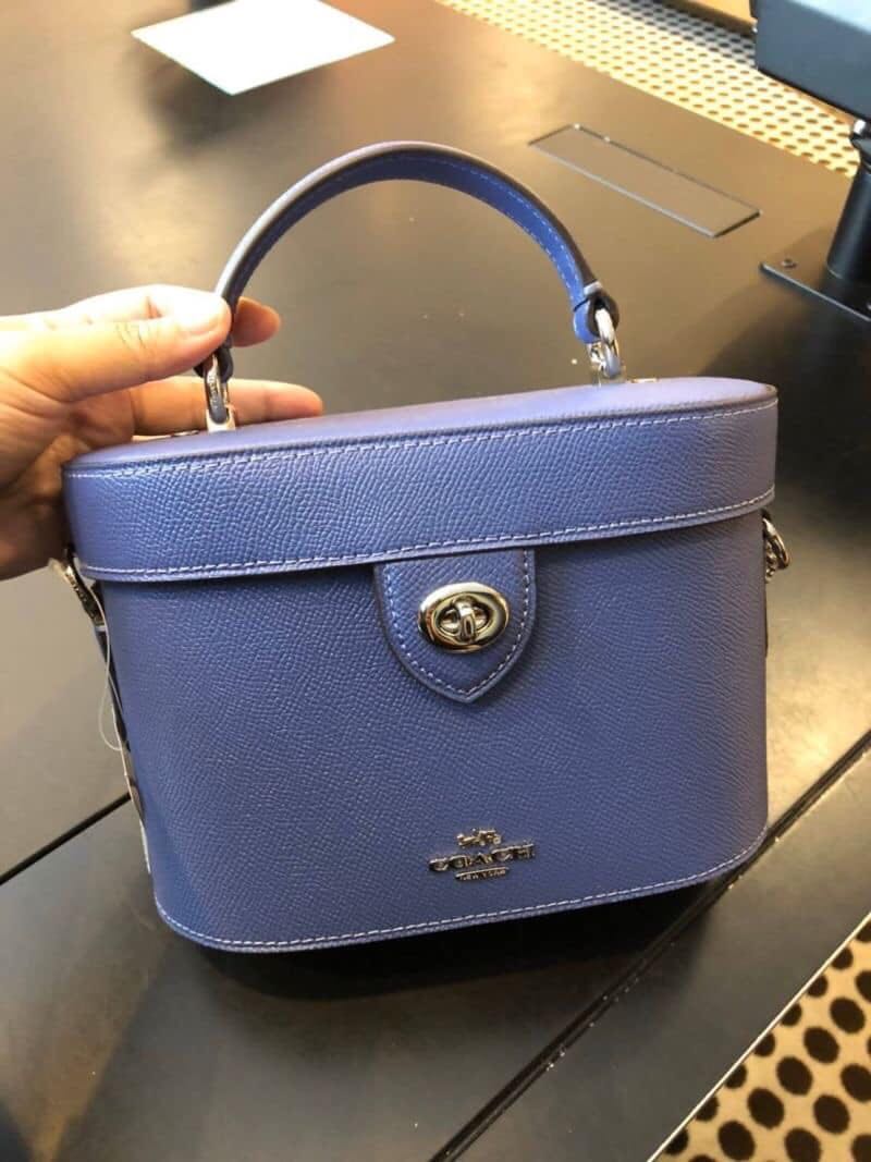 Kay crossbody coach hotsell bag