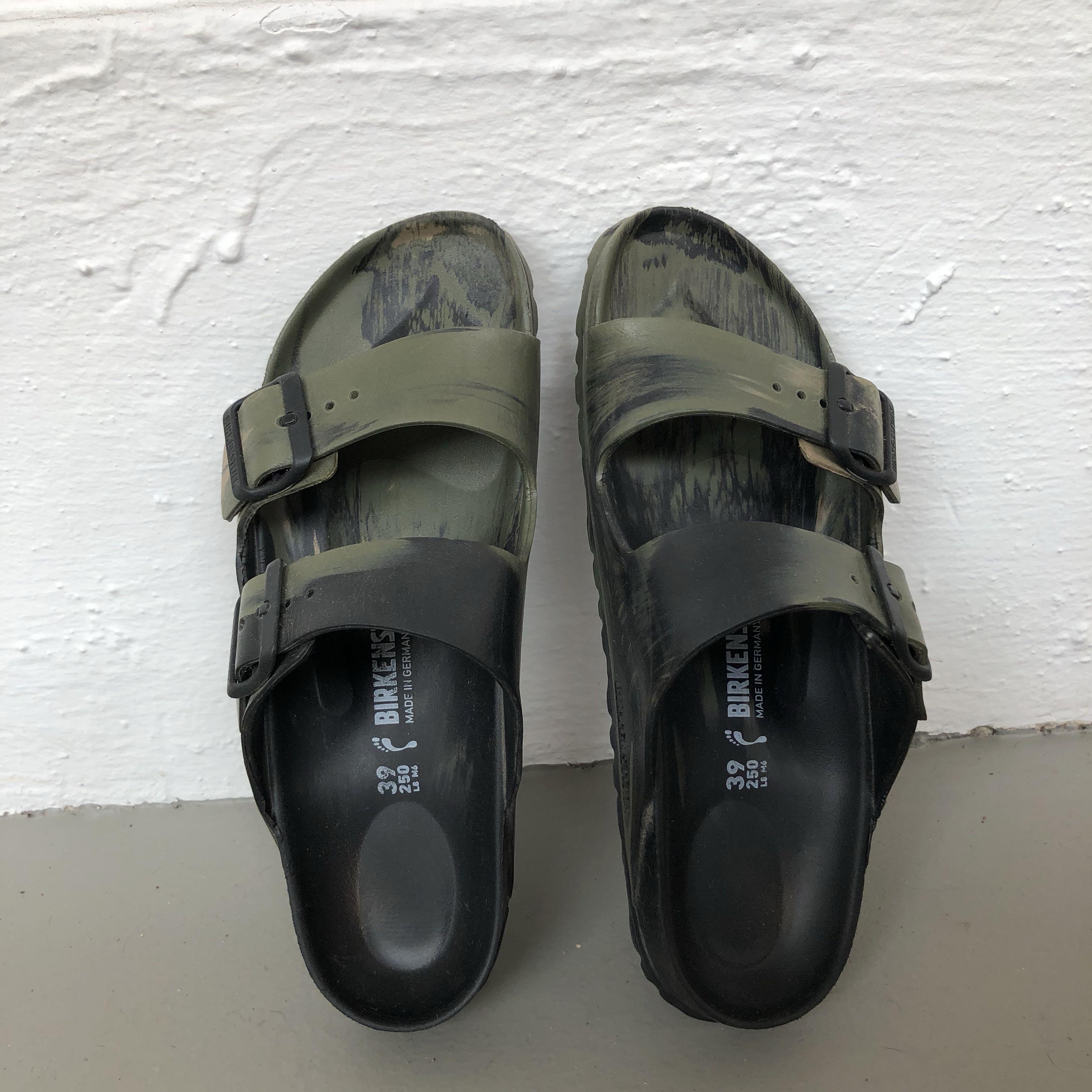 BIRKENSTOCK (authentic) SIZE 39, Women 