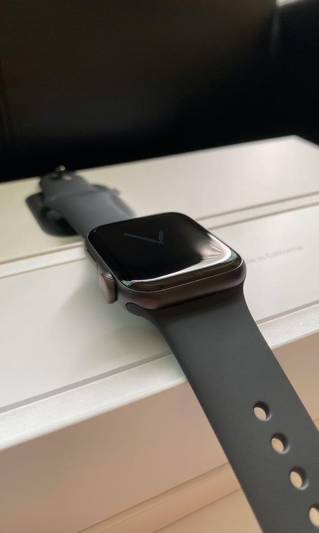 Apple watch series 5 carousell clearance