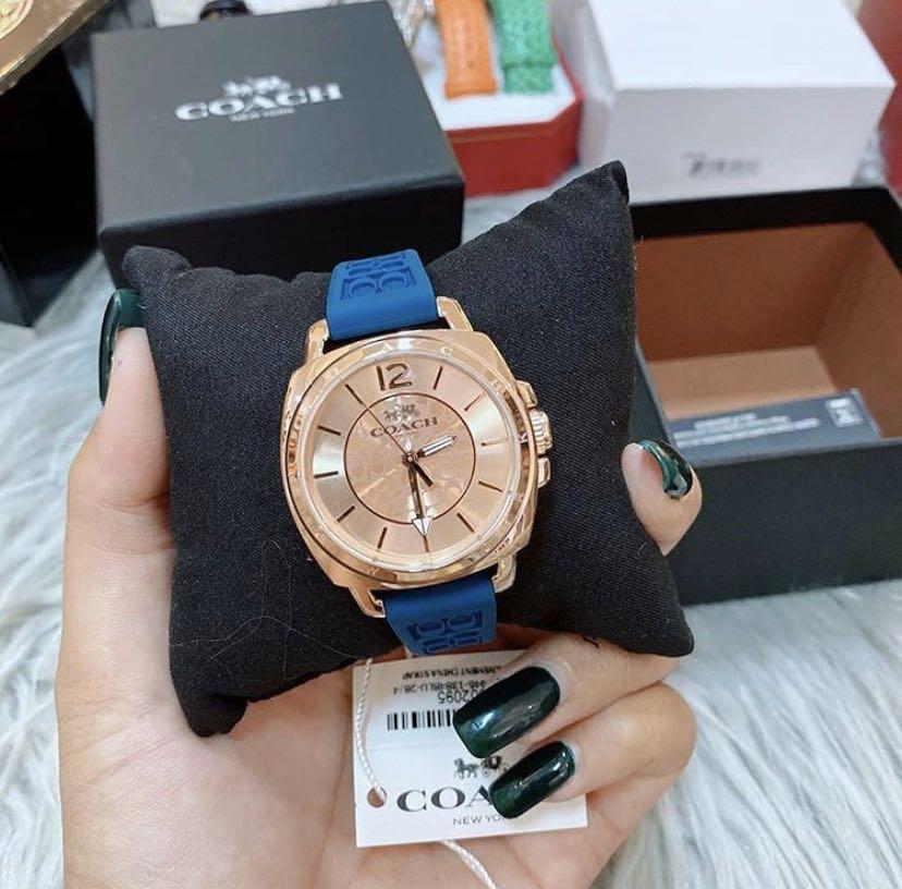 Coach mini boyfriend watch top