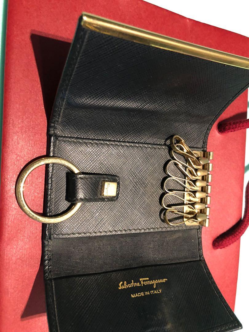 Ferragamo online key pouch