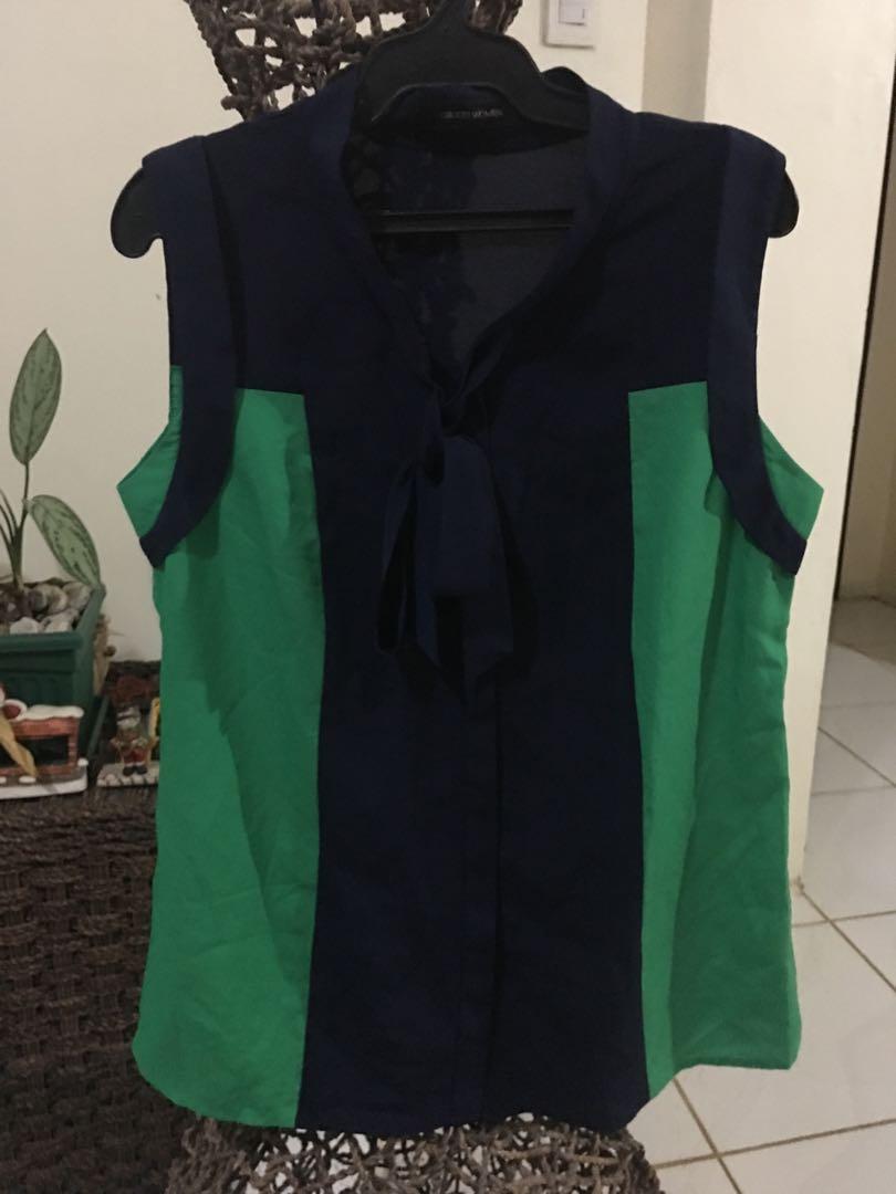 G200 office blouse (Category: Blouses) located in Imus. Submitted by katykit (Listing ID 271629333, Image 2). Description: .