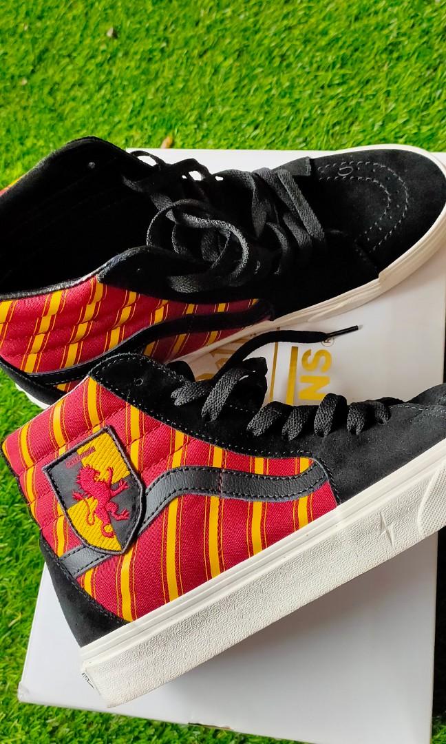 Harry Potter X Vans Gryffindor Sk8 Hi Sneakers Men S Fashion Footwear Sneakers On Carousell