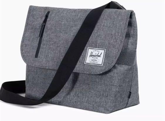 Herschel Odell messenger bag Men s Fashion Bags Sling Bags on Carousell