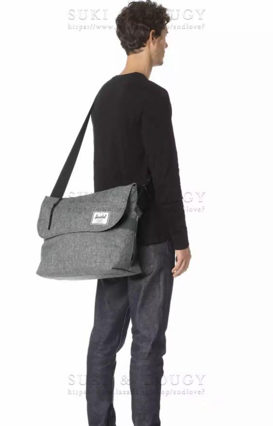 Herschel odell messenger best sale bag