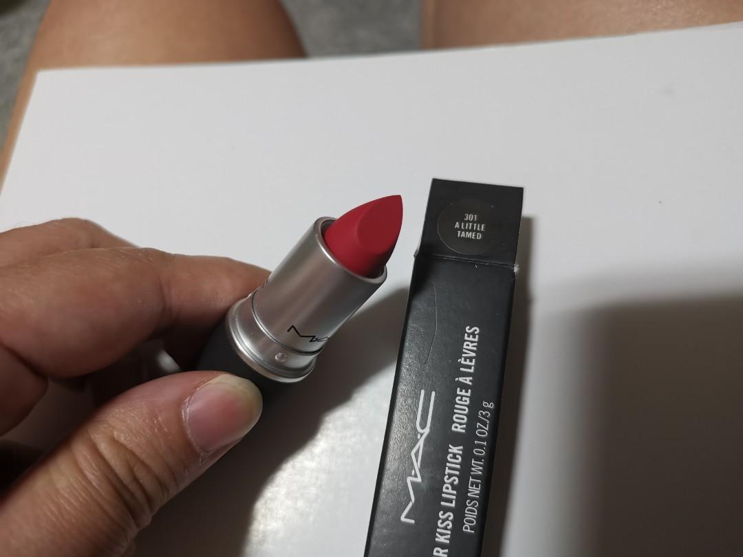 mac powder kiss 301