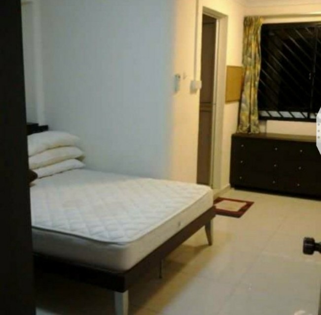 (Category: ) located in . Submitted by hmn026 (Listing ID 271517495, Image 1). Description: .