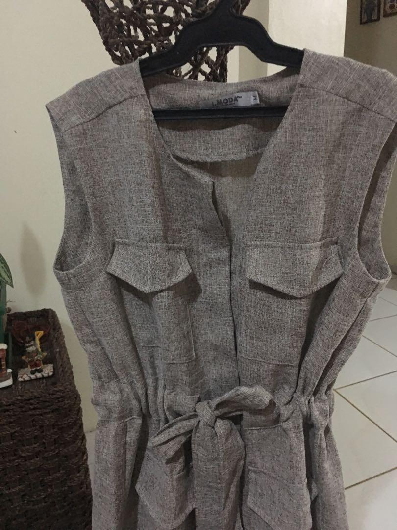 Sleeveless dress (Category: Dresses) located in Imus. Submitted by katykit (Listing ID 271628604, Image 3). Description: .