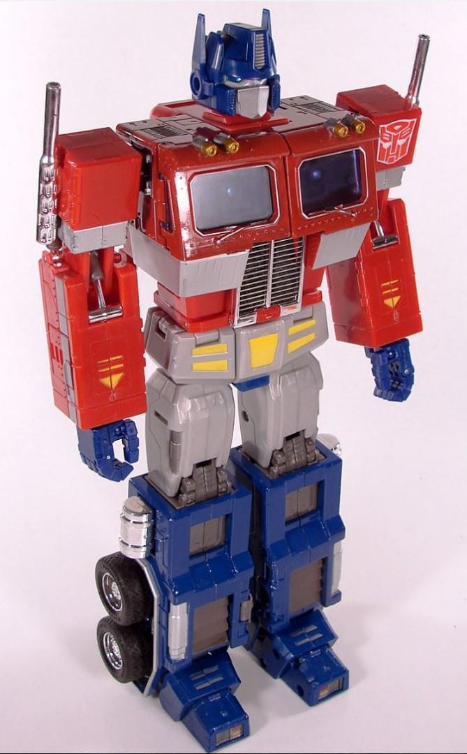 Tomy MP04 Optimus Prime Transformers MP4 Masterpiece, Hobbies & Toys