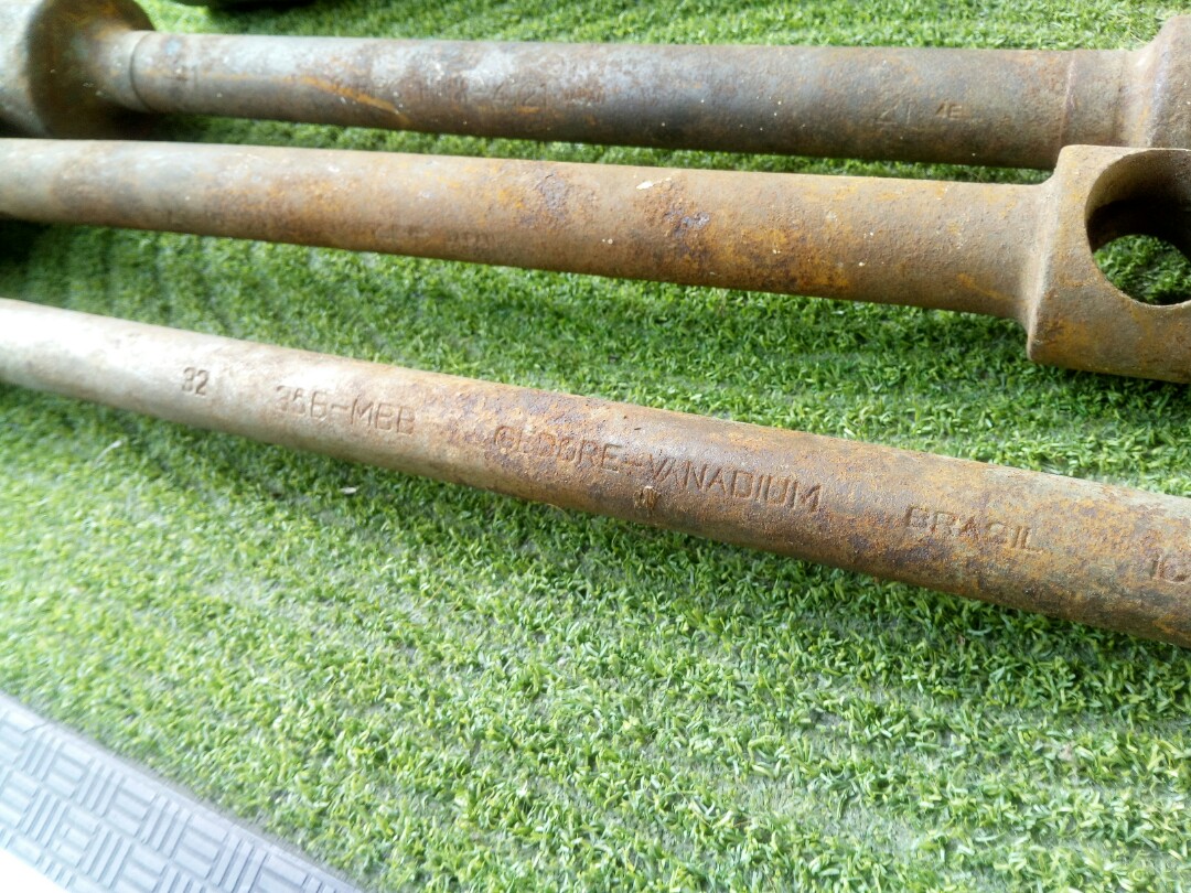 Vintage Tire Irons , Commercial & Industrial, Construction Tools