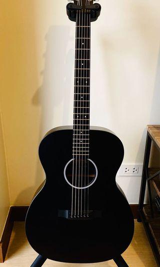 MARTIN & CO.® OMXAE Black | Acoustic Guitar | Acoustic Electric | EDC