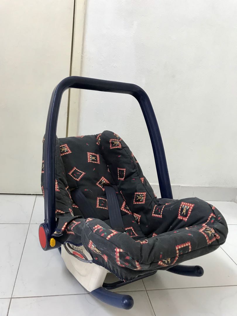 Baby car seat Babies Kids Going Out Car Seats on Carousell