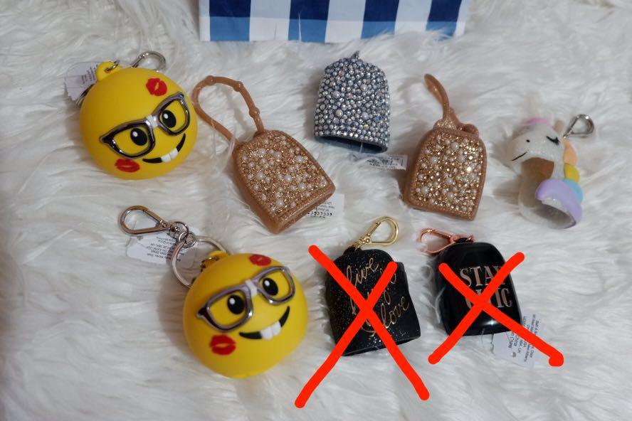 Bath and Body pocketbac sanitizer and holder (Category: Bath) located in Paranaque City. Submitted by hlcbyss (Listing ID 249087464, Image 1). Description: All authentic. All sanitizer are 150 each. Pocket bac holders ranges from 350-450 Sf c/o buyer. MOP: BDO/BPI. #carousweldo1.