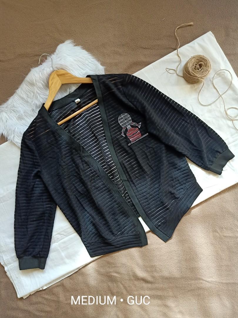 Black Cardigan (Category: Coats, Jackets and Outerwear) located in Makati City. Submitted by dcco.llection (Listing ID 271804972, Image 1). Description: 📍Meet up: - Pembo Palengke/nearby areas - Market Market/SM Aura BGC 📍Shipping: - 65sf Metro Manila via Zoom - 105sf Provincial via J&T 📍Mode of Payment: - BPI *QR code available - Palawan Express - Cebuana Lhuillier.