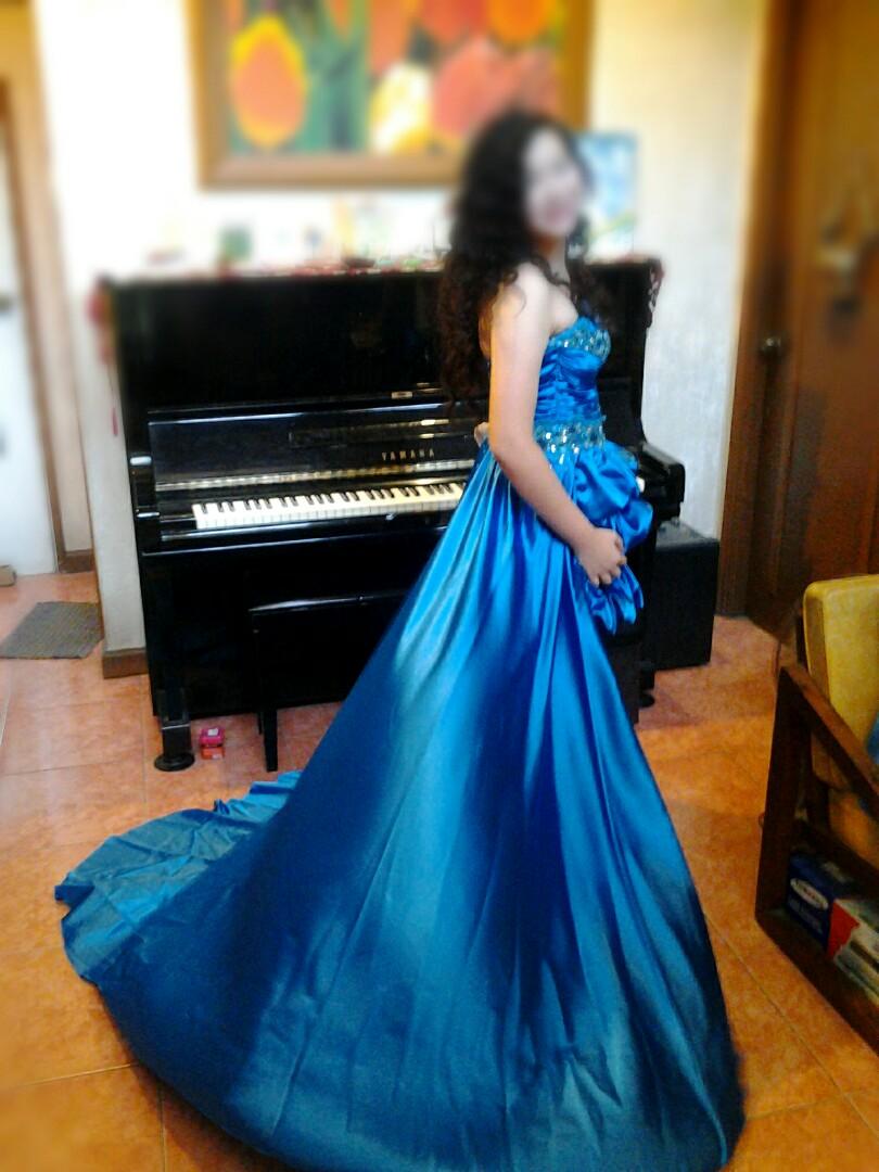Blue Long Gown with Removable Trail/Skirt (Category: Evening dresses & gowns) located in Las Pinas. Submitted by tsuki25 (Listing ID 271729989, Image 3). Description: Used only once for my HS Grad Ball. Had it tailored so it's one of a kind. The trail/skirt is removable to have 2 different looks: the first look is the first photo, and the other is the short dress underneath whose skirt is made up of lovely soft black synthetic feathers as seen in