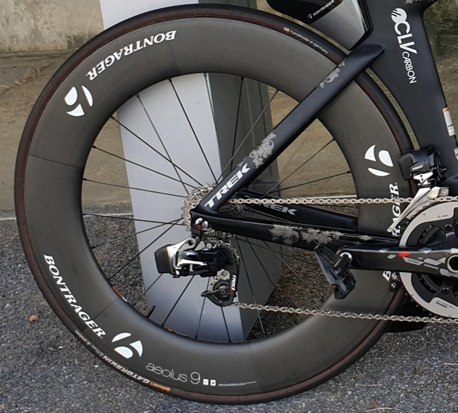 Bontrager aeolus 2025 9 clincher