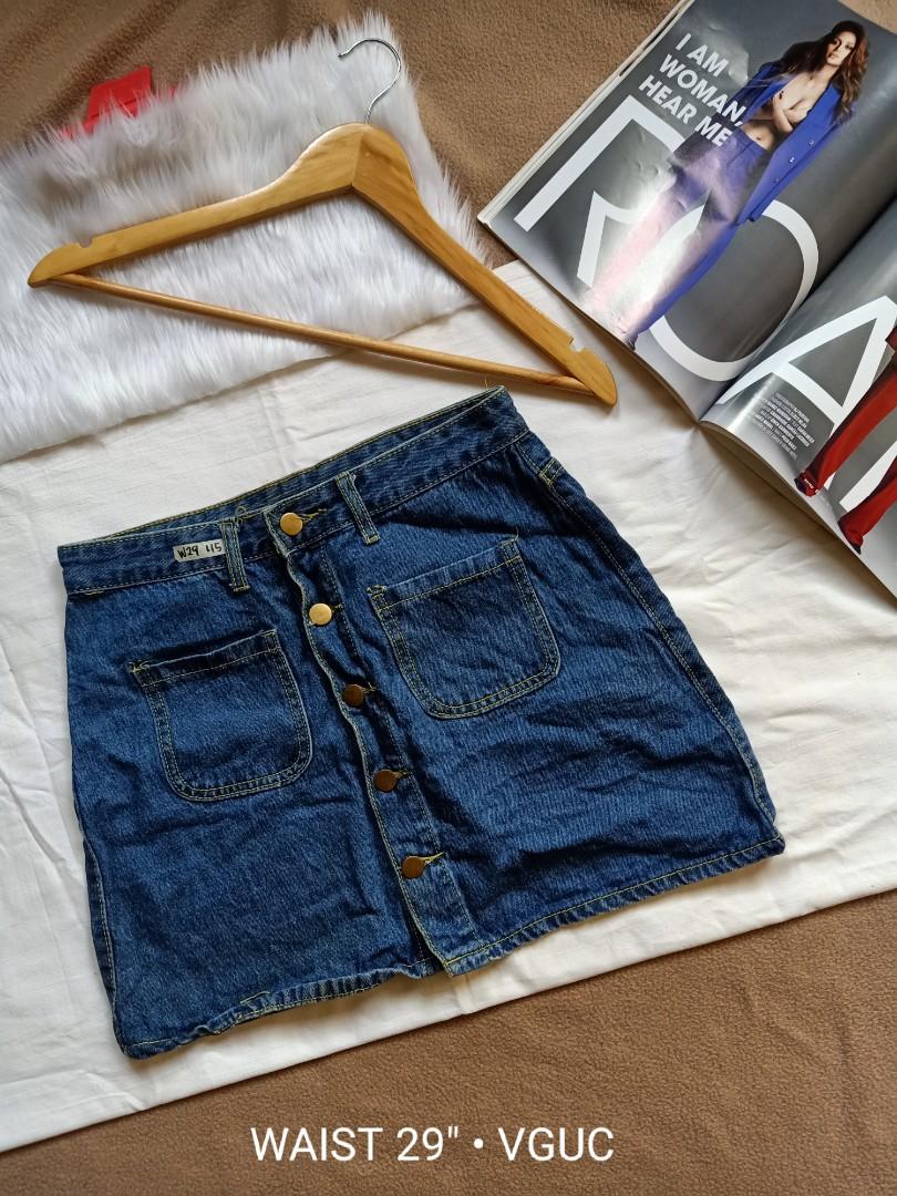 Denim Skirt (Category: Skirts) located in Makati City. Submitted by dcco.llection (Listing ID 271803700, Image 1). Description: 📍Meet up: - Pembo Palengke/nearby areas - Market Market/SM Aura BGC 📍Shipping: - 65sf Metro Manila via Zoom - 105sf Provincial via J&T 📍Mode of Payment: - BPI *QR code available - Palawan Express - Cebuana Lhuillier.