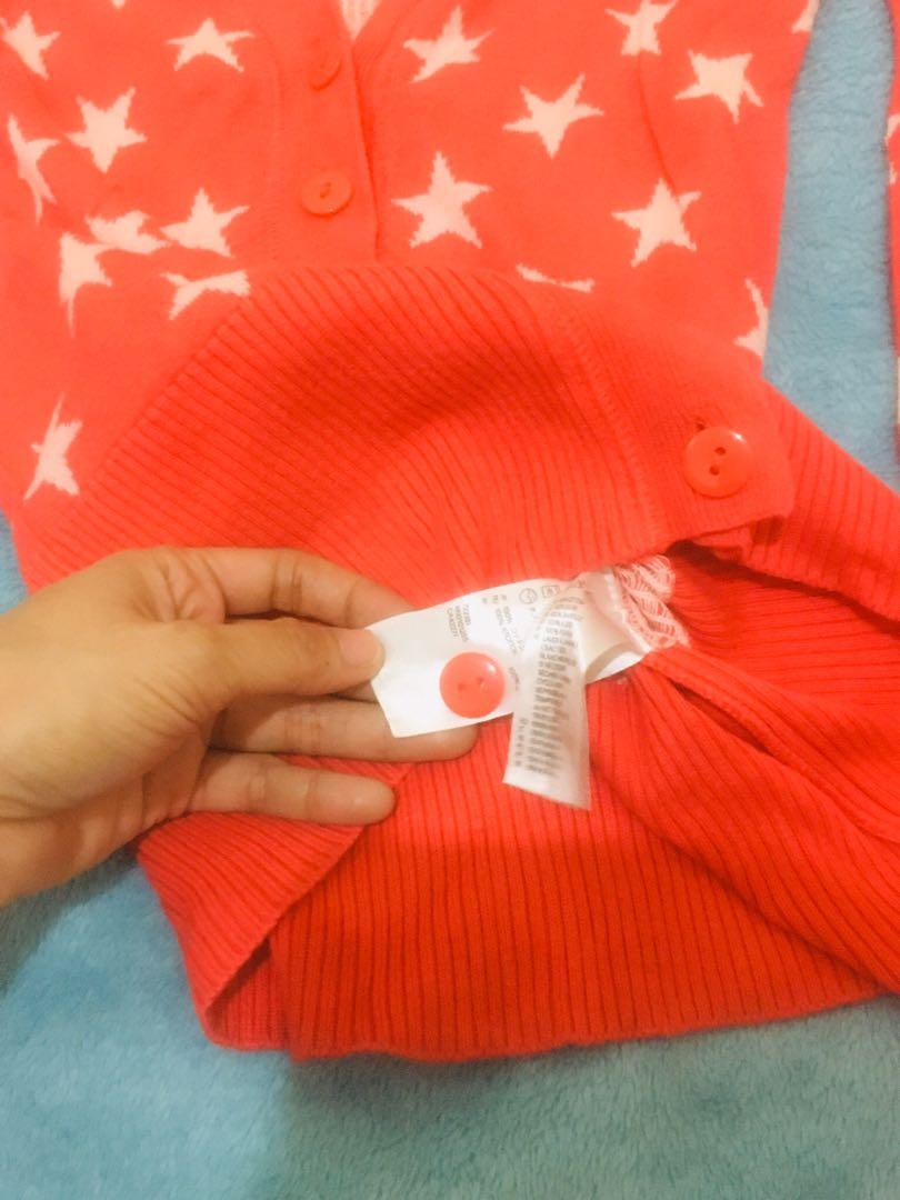 H&M (Category: Maternity wear) located in Pasay City. Submitted by agy21 (Listing ID 271760073, Image 3). Description: Decluttering.